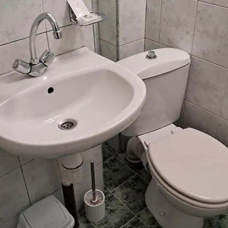 за гости 